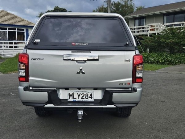 Mitsubishi Triton Dc Glxr 4wd 6m 2.4d 2019