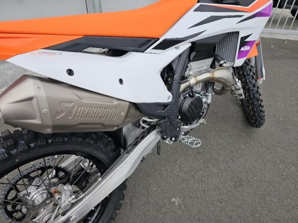 KTM 350 SX-F  2024