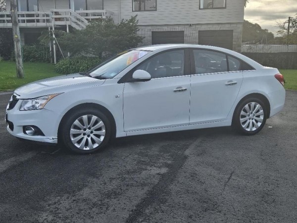 Holden Cruze CDX SDN 1.8 AT 2014