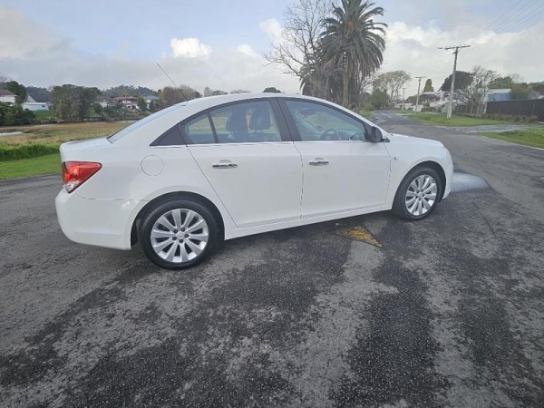 Holden Cruze CDX SDN 1.8 AT 2014