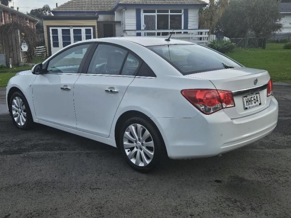 Holden Cruze CDX SDN 1.8 AT 2014