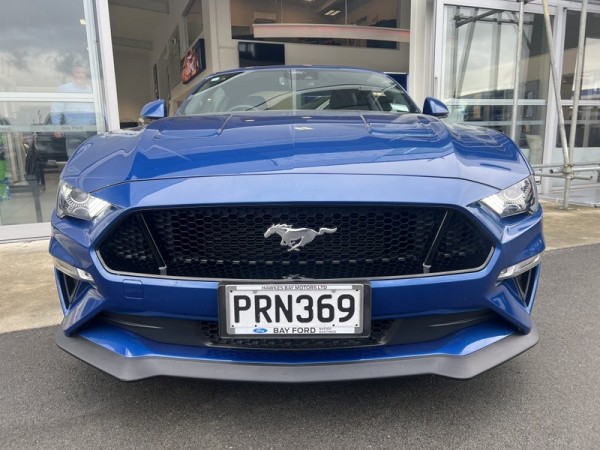 Ford Mustang FASTBACK GT 5.0L V8 10AT 2023