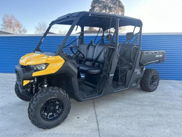 Can-Am HD9 UX MAX 2023