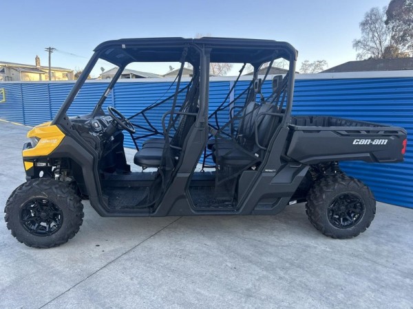 Can-Am HD9 UX MAX 2023