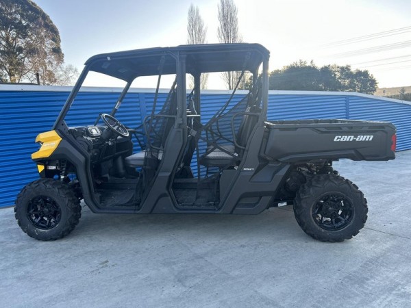 Can-Am HD9 UX MAX 2023