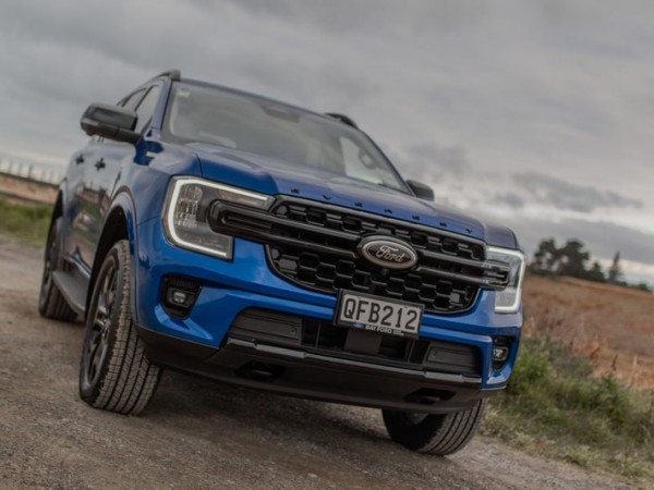 Ford Everest Sport 2023