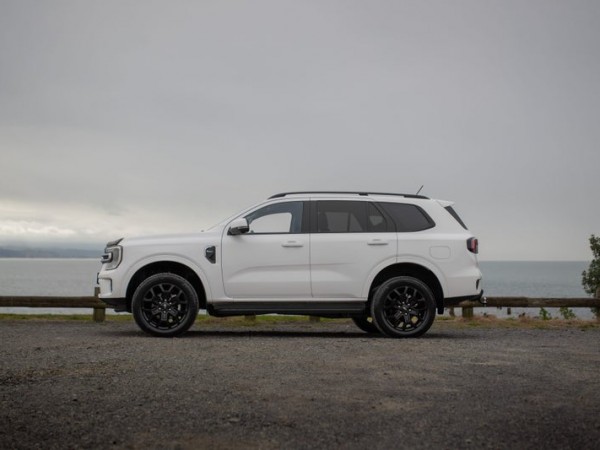 Ford Everest TREND AWD 2023