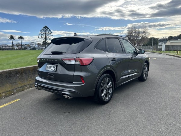 Ford Escape ST-Line AWD 2.0 Petrol 2021