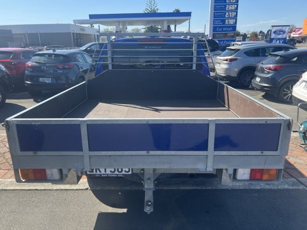 Isuzu D-Max LS 3.0L 4WD DOUBLE CAB FLAT DECK 6AT 2018