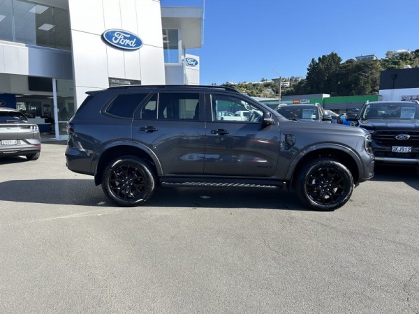 Ford Everest Sport 2.0D/4WD/10AT 2024