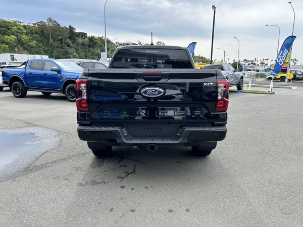 Ford Ranger XLT Double Cab 2WD 2024