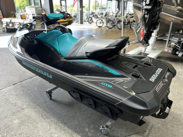 Sea-Doo GTR 230  2024