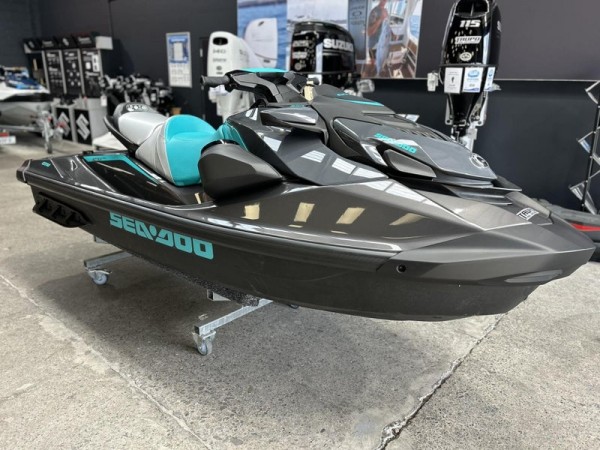 Sea-Doo GTR 230  2024