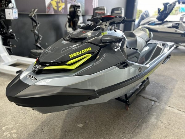 SeaDoo RXT X RS 325  2024