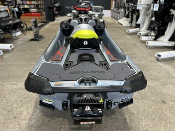 SeaDoo RXT X RS 325  2024