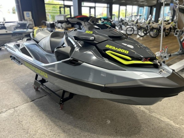 SeaDoo RXT X RS 325  2024