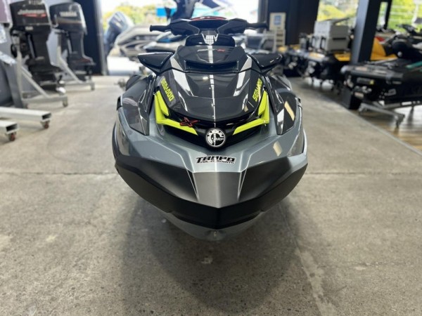 SeaDoo RXT X RS 325  2024