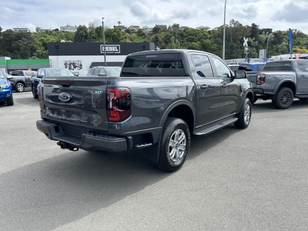 Ford Ranger XLT Double Cab 2WD 2024