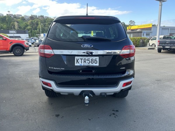 Ford Everest Titanium 3.2D/4WD 2018