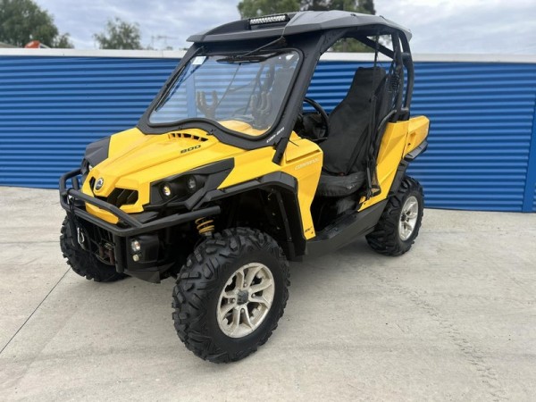 Can-Am Commander 800 2015