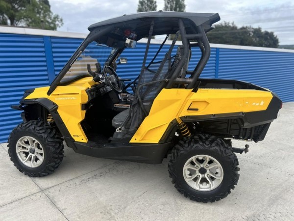 Can-Am Commander 800 2015